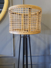 Rattan shade table lamp detail view