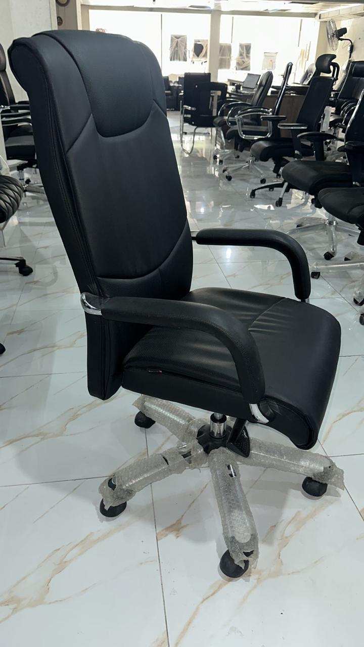 Sleek Style Office Chair