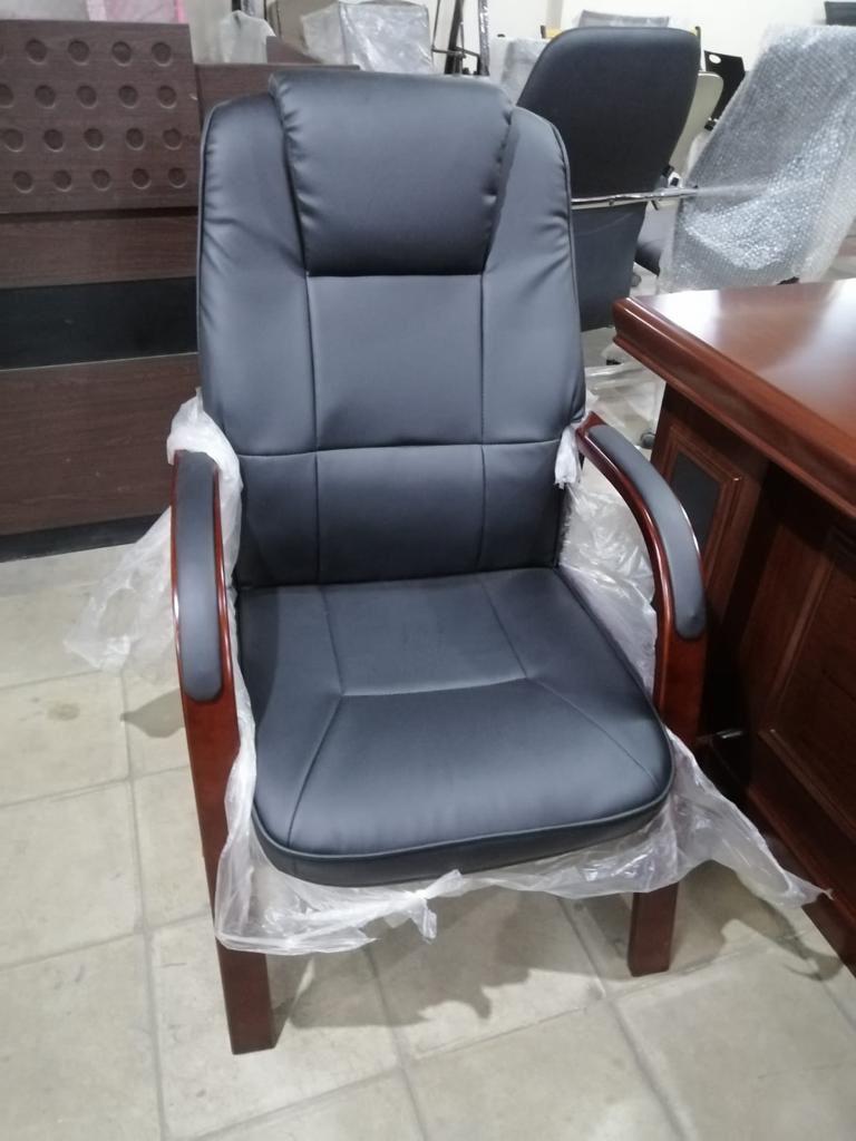 Modern Comfort Office Chair