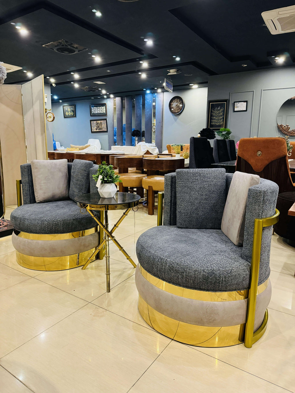 Como Chair — alternate product view 5
