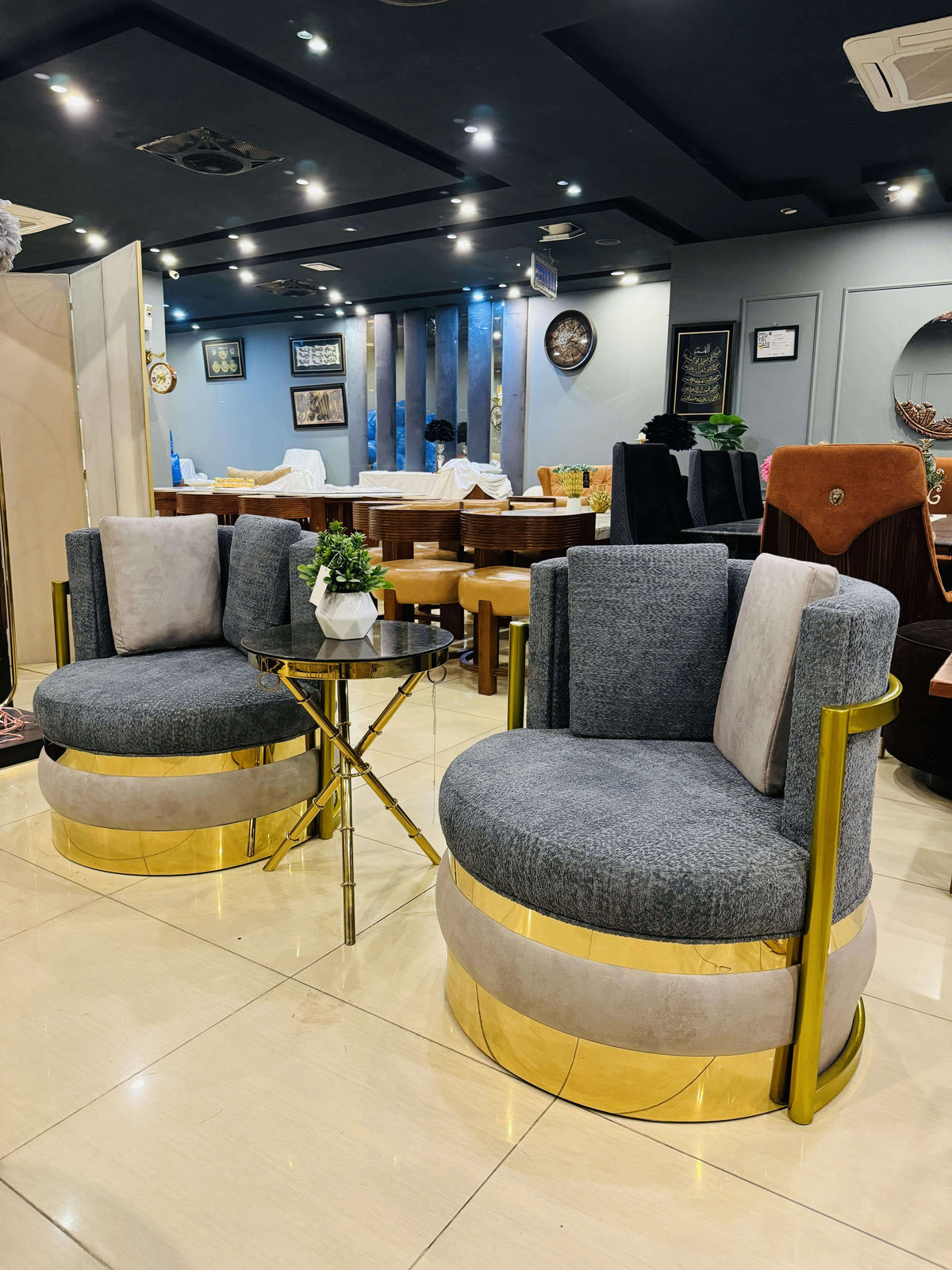 Como Chair — alternate product view 5
