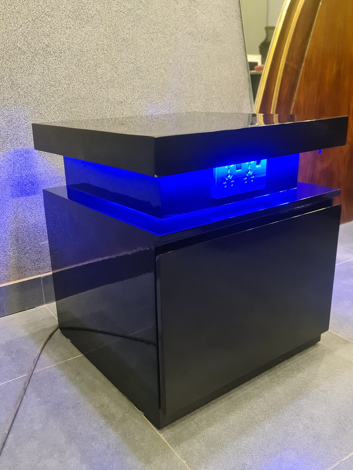Contemporary LED light side tables detail view
