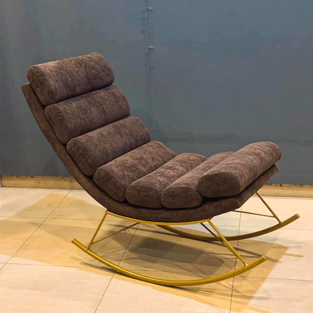 Elegant Relaxing Chair by Z Galleria