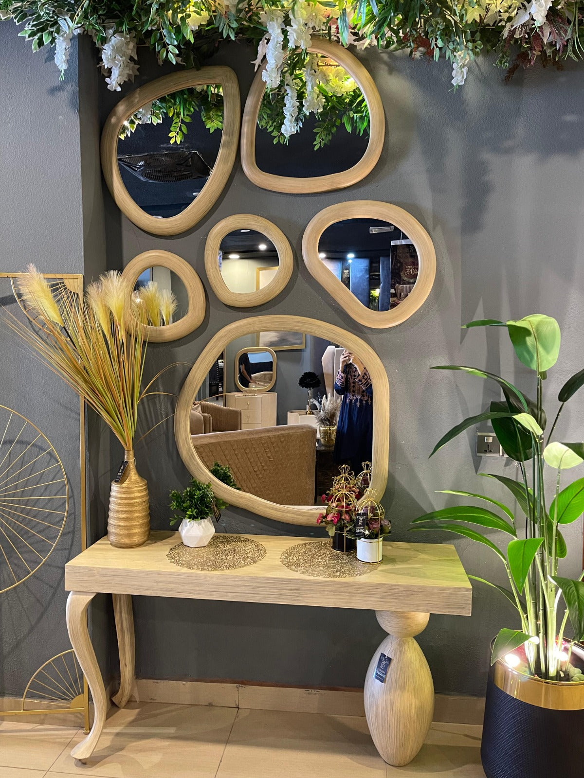 Wooden Console - Zeegalleria