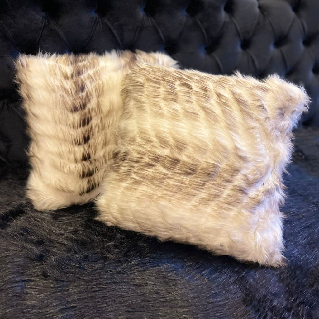 White And Grey Fur - Z Galleria