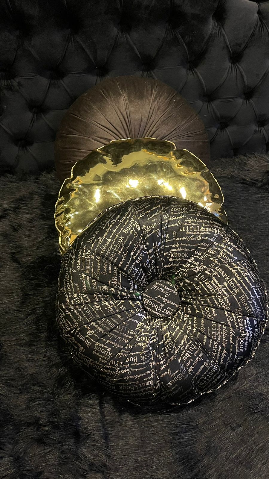Black Text Cushion - Z Galleria