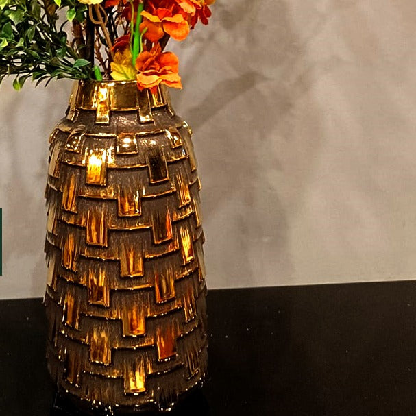 Embossed ceramic flower vase side profile