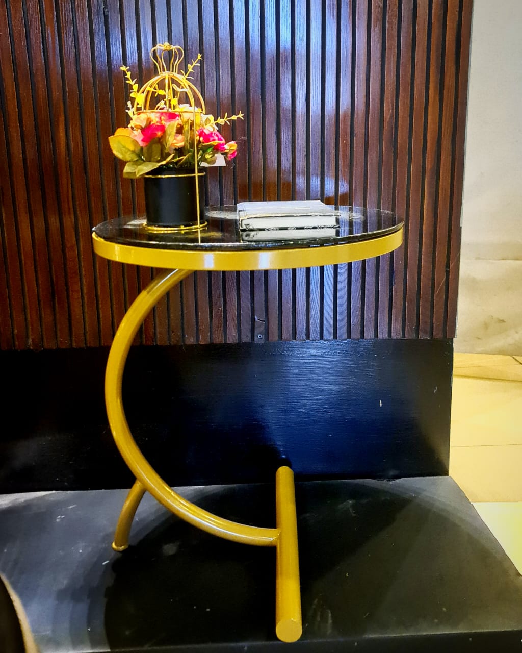 Luxury round sofa side table side profile